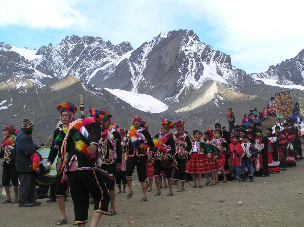 Dancers-Qoyllur-Riti-Festival