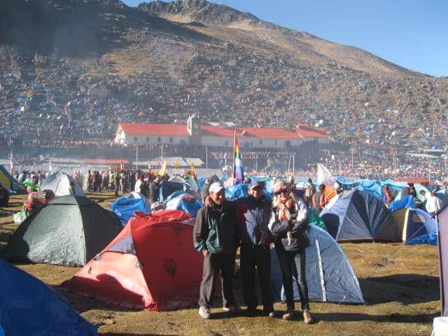Qollur-Riti-tents