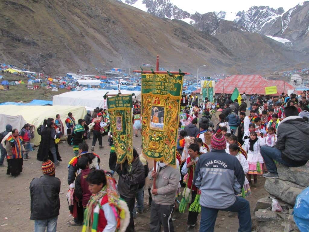 qoyllur riti cross