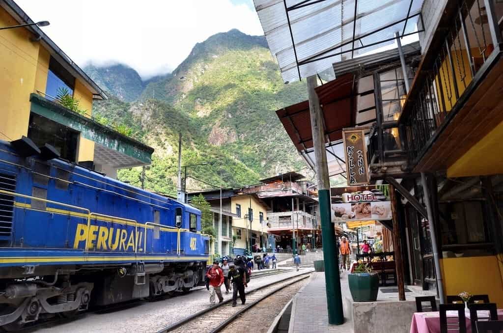 Train from Cusco to Machu Picchu