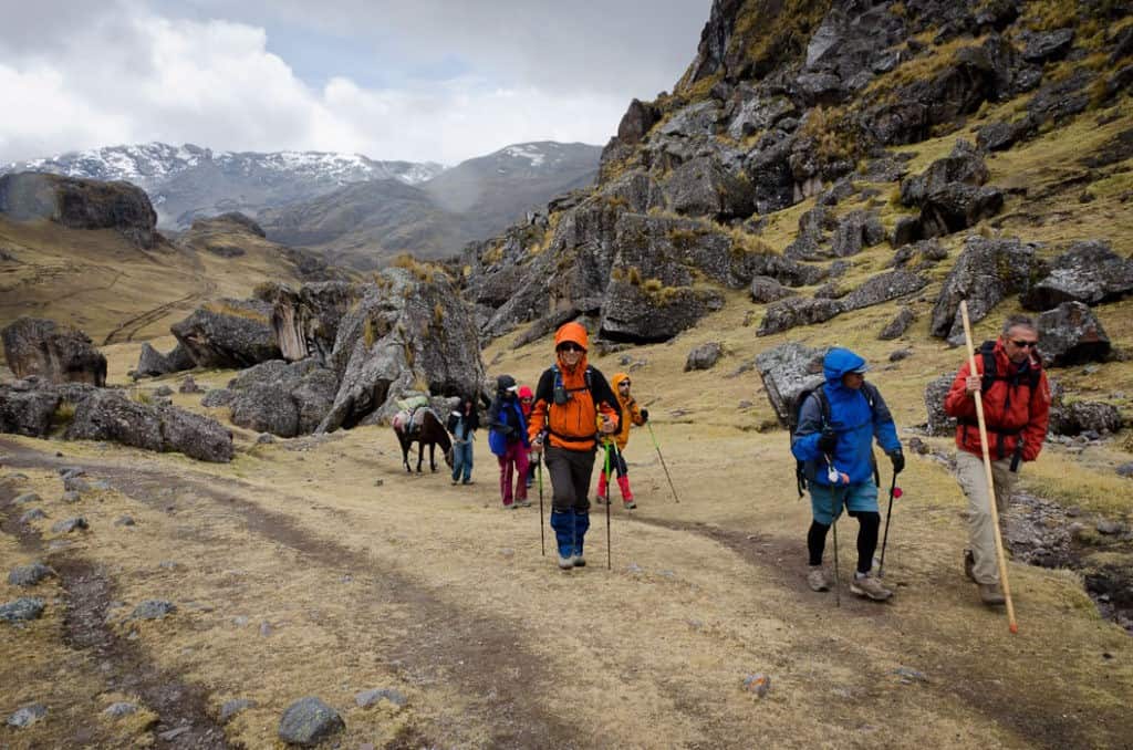 Packing for Hiking: The Complete Guide to How to Pack for a Hike