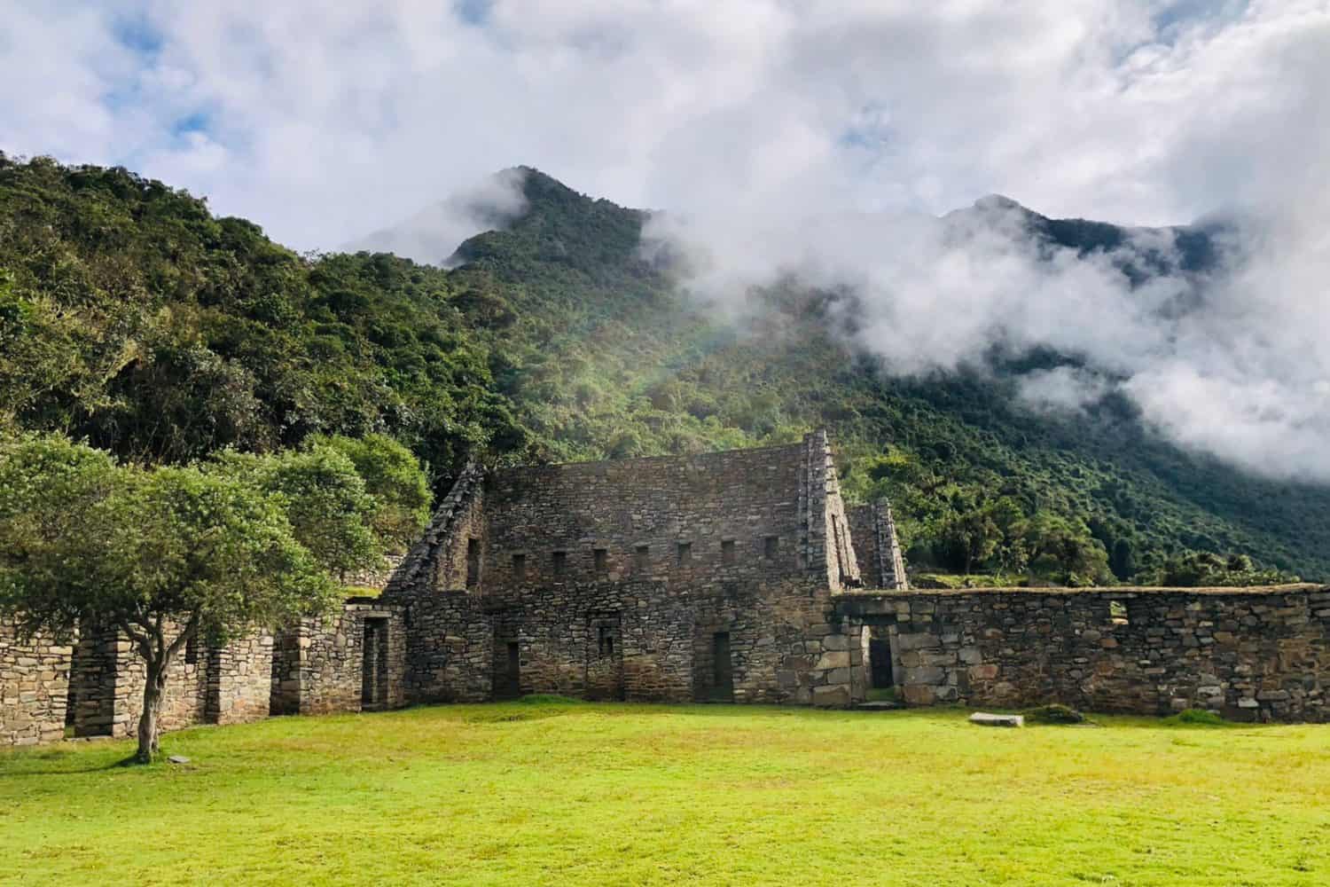 cloudy choquequirao ruins