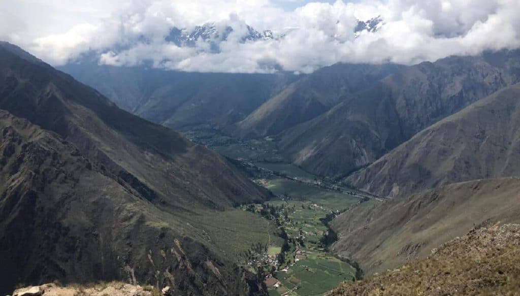 Cachiccata Trek view into Sacred Valley