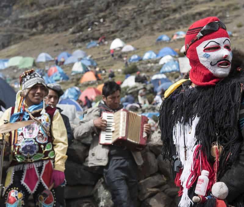 Qoylloriti dances