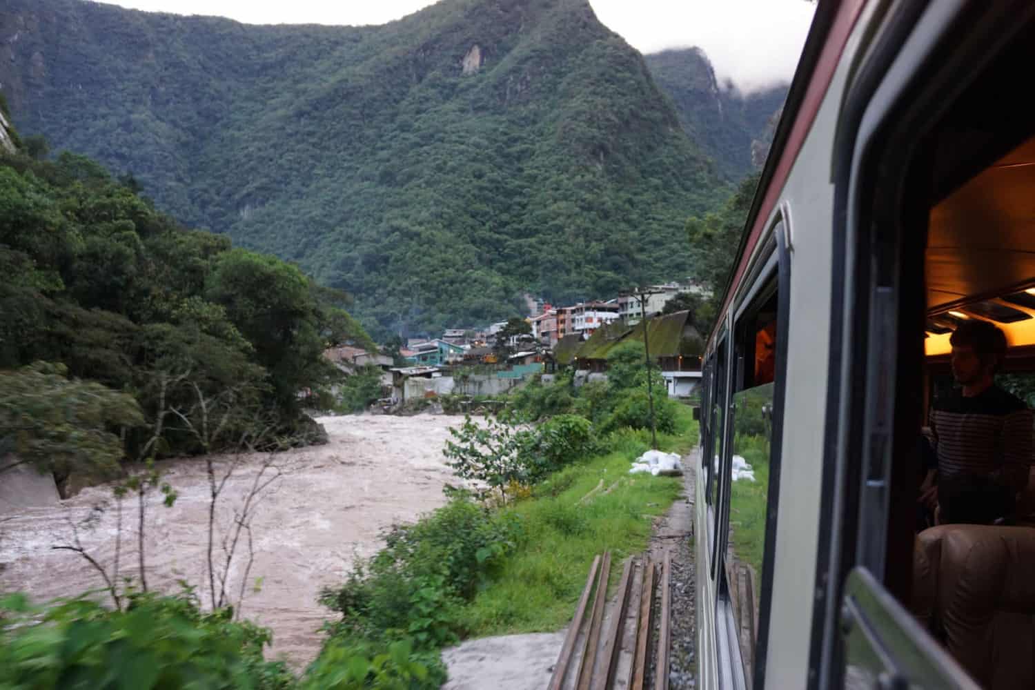 Train-to-Aguas-Calientes