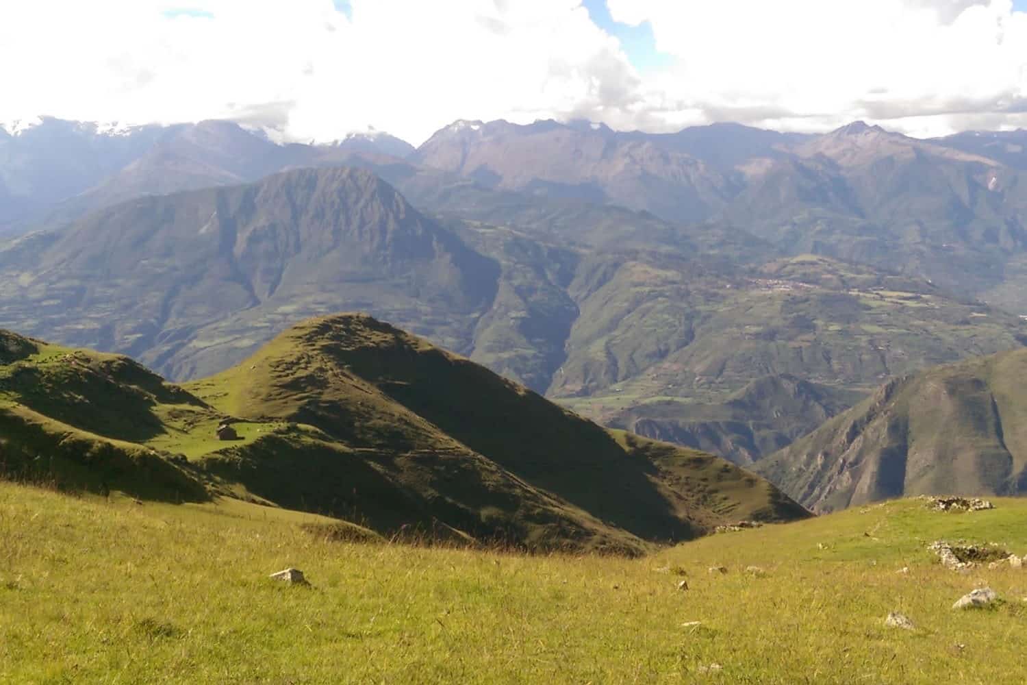 Condor Lodge valley