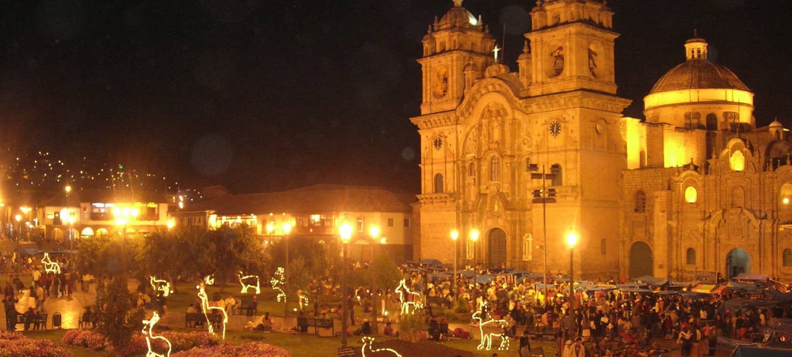 Cusco plaza de armas Christmas