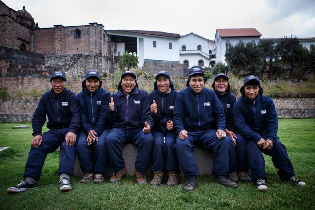 Apus Peru porters group