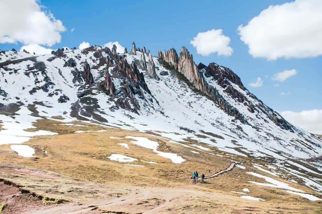 snowy mountain peaks, hike to palccoyo