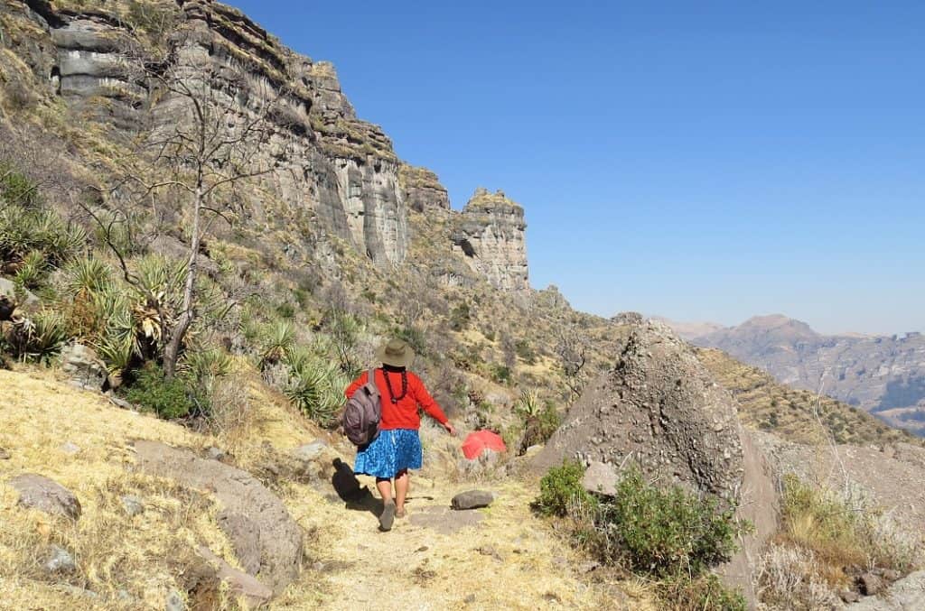 waqrapukara-trail-local