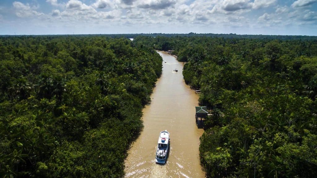 iquitos amazon river cruise