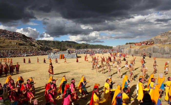 inti raymi dances in sacsayhuaman