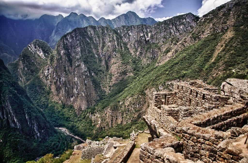 aguas-calientes-machu-picchu