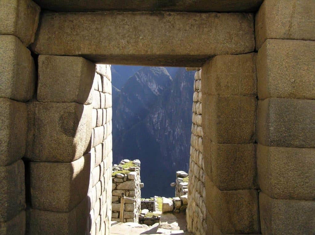 Plan a trip to Machu Picchu 