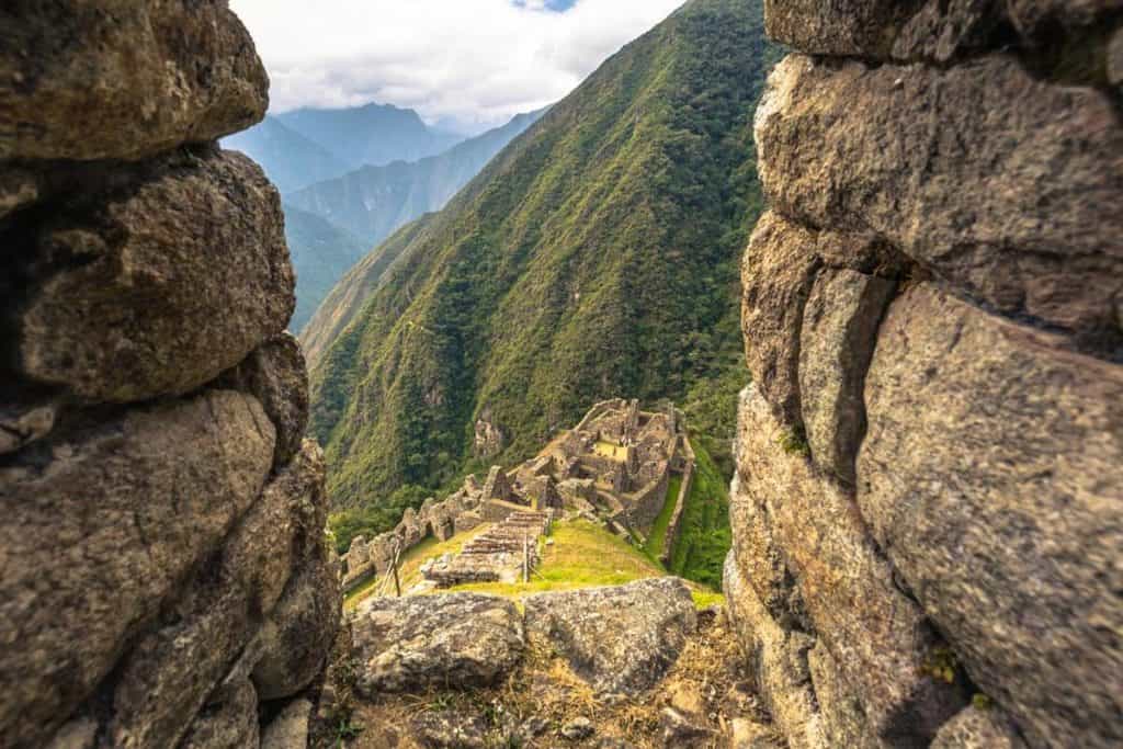inca trail in peru