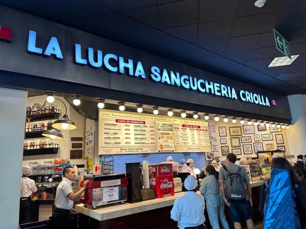 la lucha sangucheria food court at lima airport