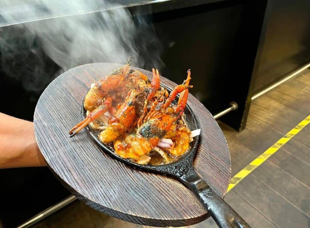 la mar cevicheria, restaurant in lima