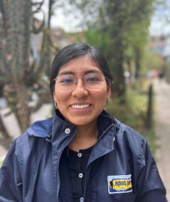 Dayana from Apus Peru